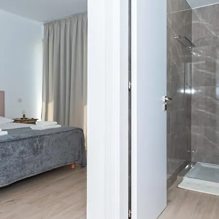 Pearly Sands 3 Bdrm With Big Pvt Pool In فيلة بروتاراس